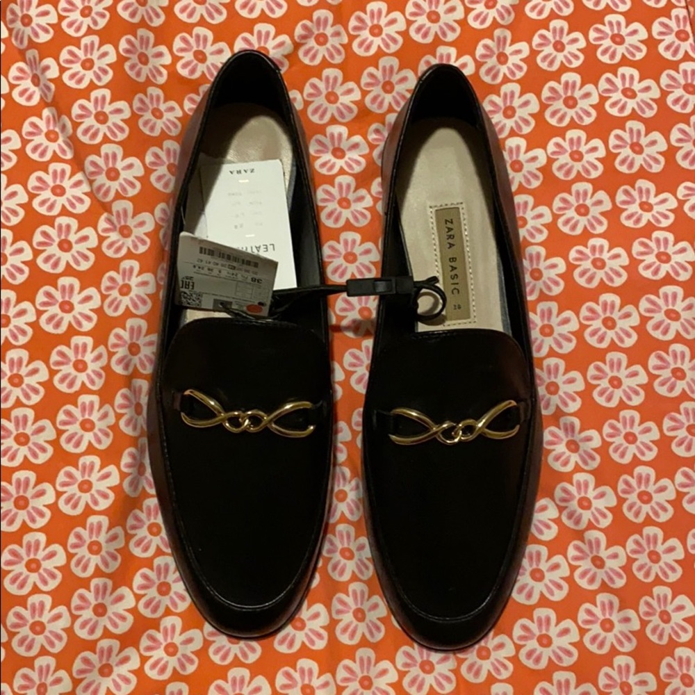 ZARA LOAFERS
